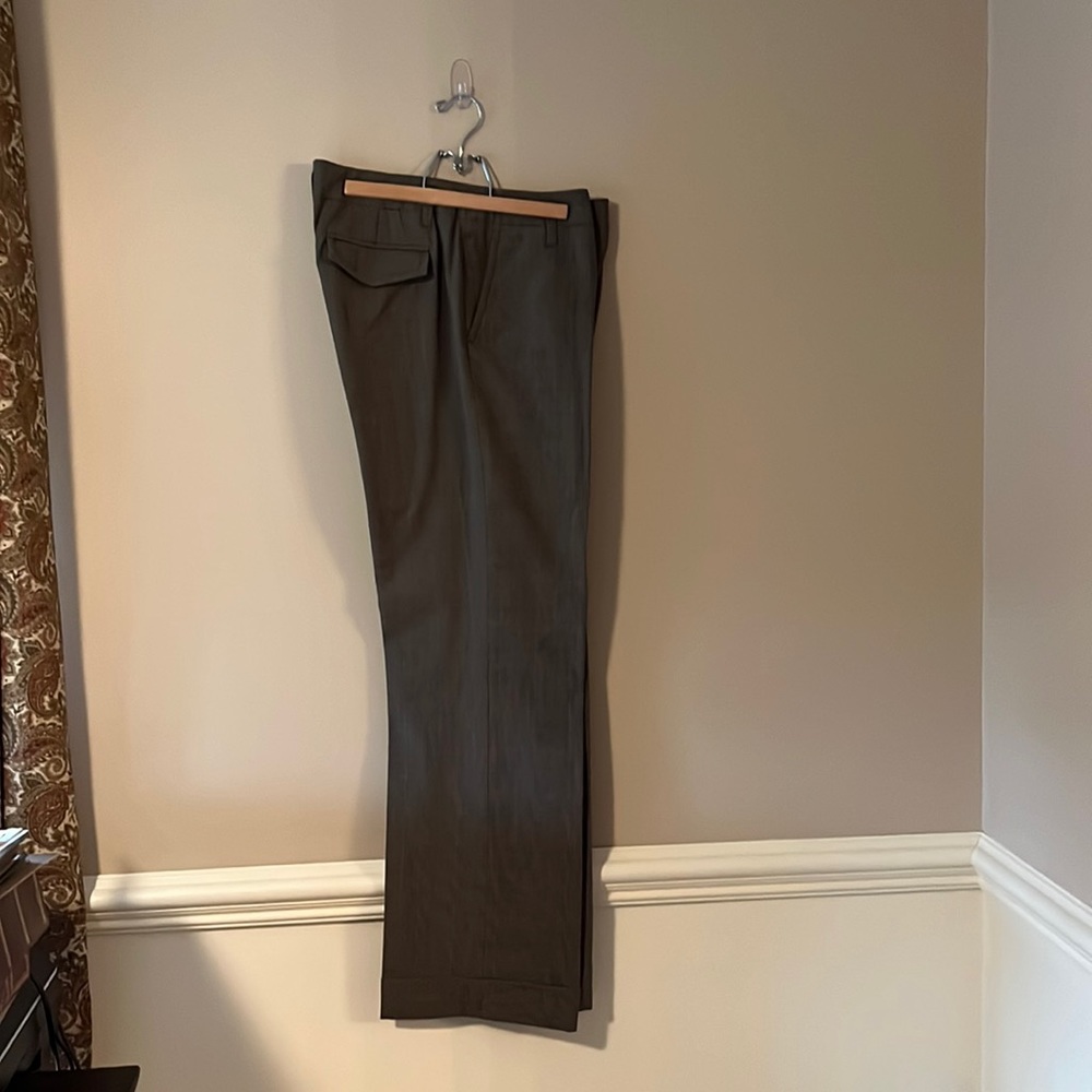 NWOT Liz Claiborne Aubra Size 12 Cuffed Wide Leg